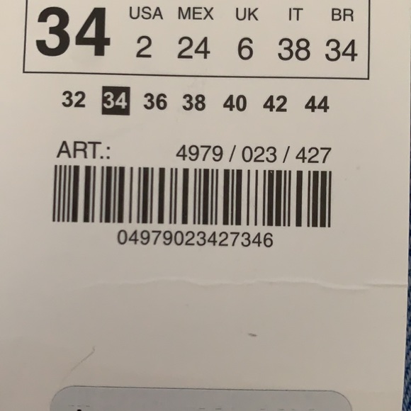 BRAND NEW Zara High Rise Shorts - Picture 5 of 5